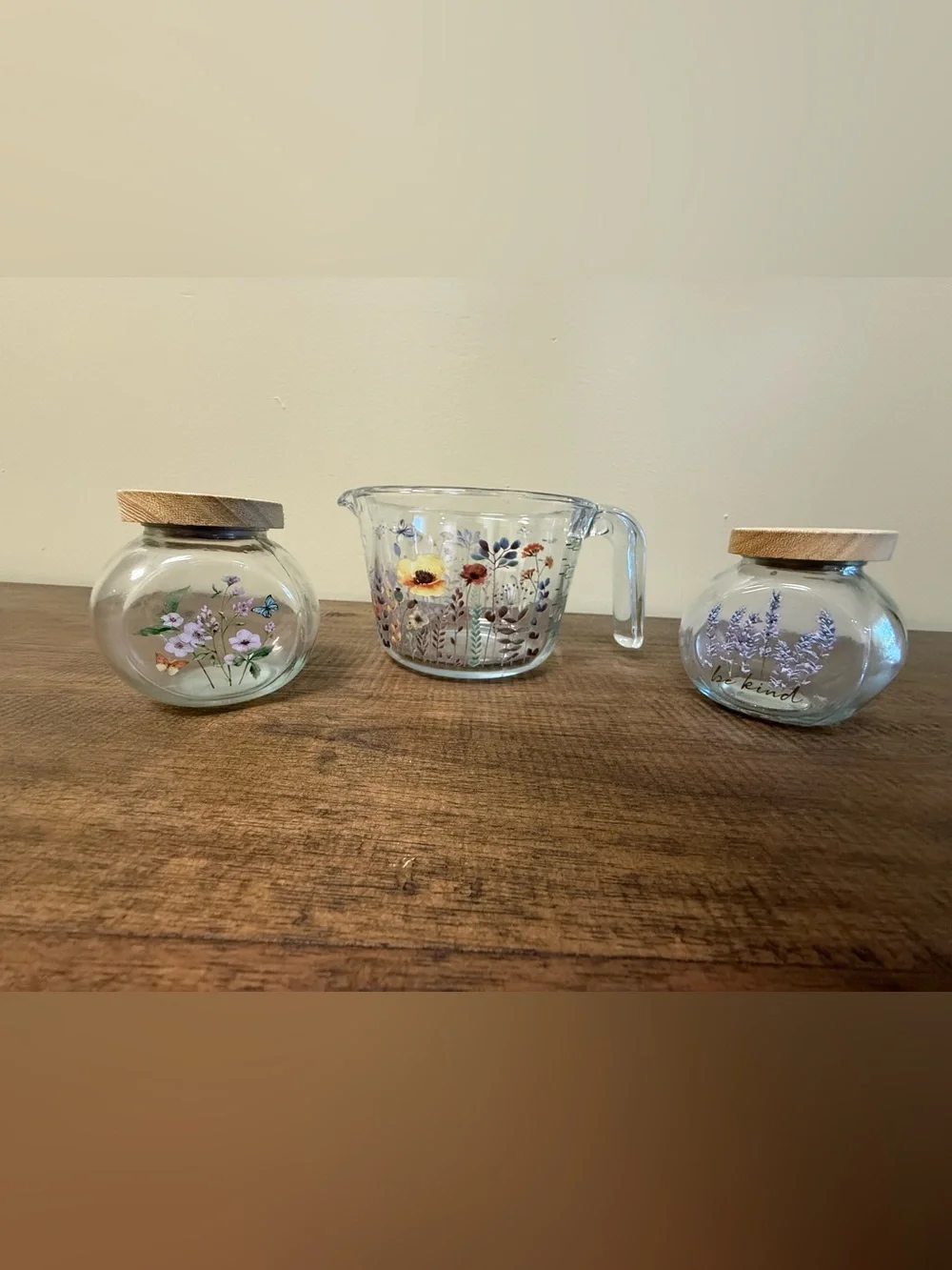 Glass Measuring Cup with Floral Design 2 Glass Floral small jars